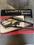 Charcoal Companion Ultimate Grilling Basket Black Non-stick Detachable Handle. Fixed Price $9.94.