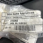 Bosch Part# 415362 Oven Knob (G2B). Fixed Price $55.00.