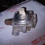 Eaton Controls Gas Stove Pressure Regulator Safety Valve Y-63234-24 RR-23040. Fixed Price $35.00.