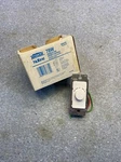Broan 78W Wall Rotary Dial Control 120V White Paddle Fan Speed Nutone. Fixed Price $7.14.