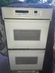 Electric Double Oven Kitchenaid Superba Gently Used Make Offer Mod KEBS208DWH6. Fixed Price $450.00.